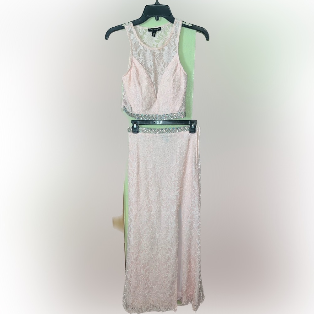 Baby pink sparkles & lace 2 piece dress size 1 prom dress worn once JC Penny